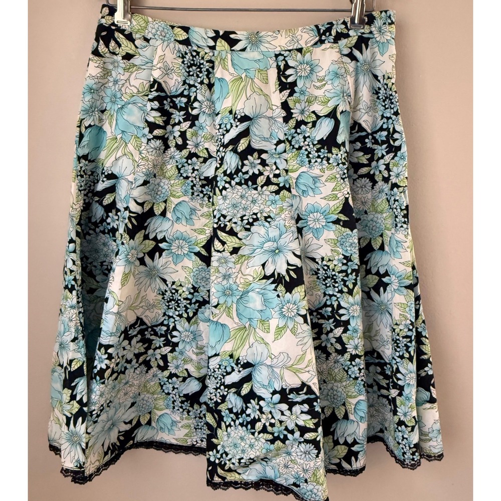 Y2K Dressbarn Floral A-Line Midi Skirt Blue White Black Lace Trim Size 10 Retro